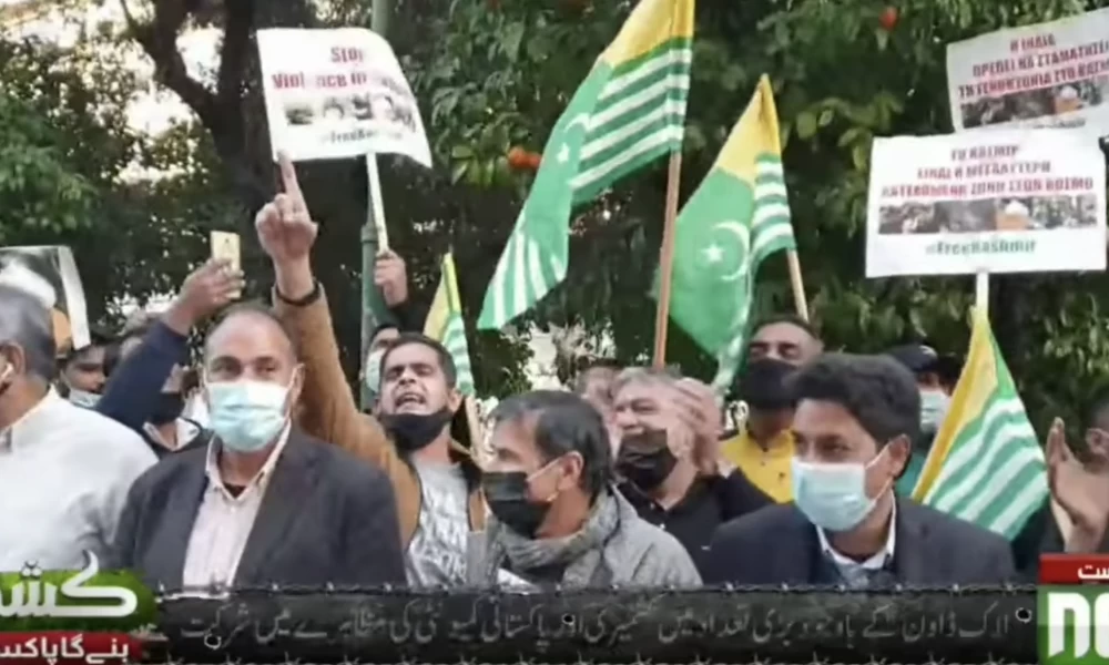 Βίντεο-σοκ: Η ημισέληνος κυματίζει στην πρωτεύουσα της Ελλάδας - Μίσος Πακιστανών